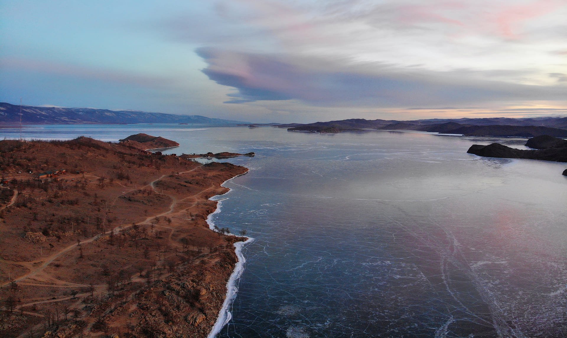 Islands of the Maloye More Strait